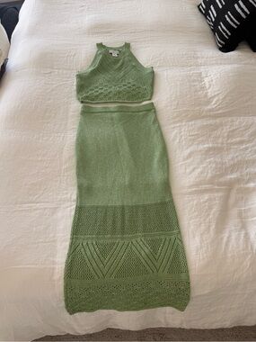 House of Harlow 1960 Light Green Crochet Maxi Skirt Set